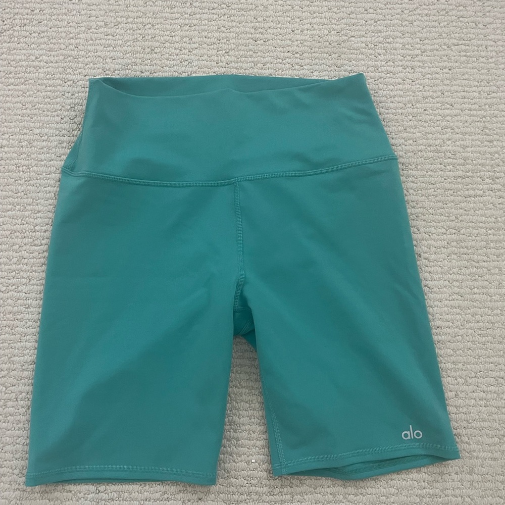 Alo Yoga Biker shorts